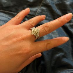 Old Charm. Element 10K Gold Diamond Ring. Lots Of Diamonds Chips, Shining Intricate Design.