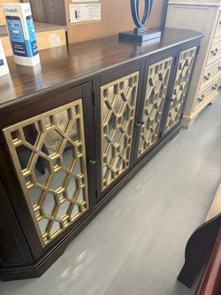 Sectionals in Stock /// Seccionales Disponibles Bonitos