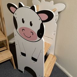 Toddler Kitchen Helpers - Like New