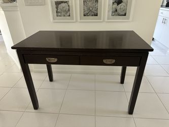 Used desk