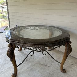 Dinner/breakfast Table 