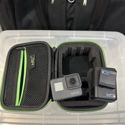 GoPro HERO5 Black Action Camera – Extra Battery + Case