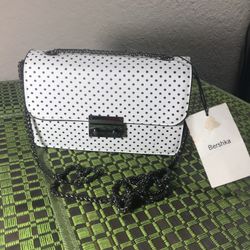 Bershka Shoulder / Crossbody Bag