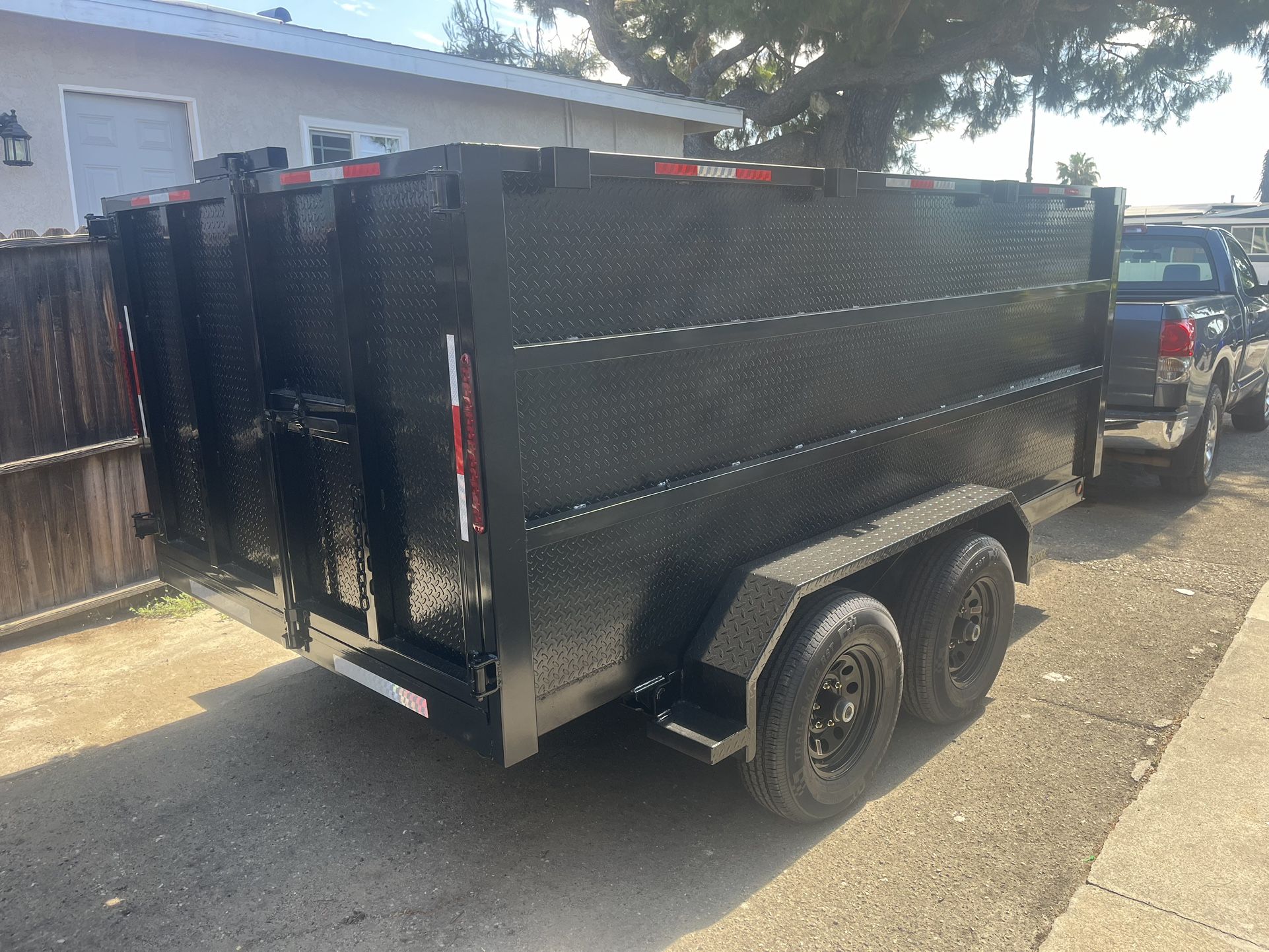 Hydraulic Dump Trailer