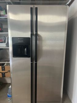 Frigidaire side by side
