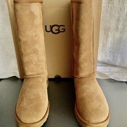 New UGG Women’s Classic Tall ll Chestnut Size 10