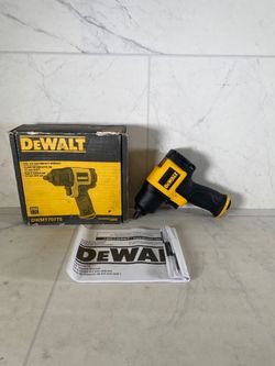 DEWALT DWMT70775 IMPACT WRENCH (A1G002068)