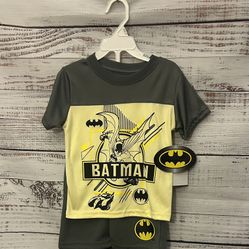 NWT Batman Kids Matching Set in Gray and Yellow size 2t