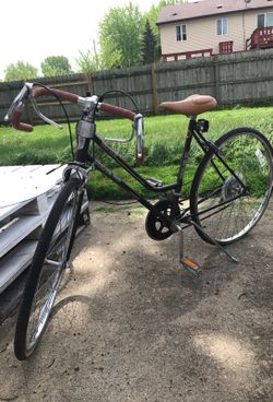 Woman,s bike
