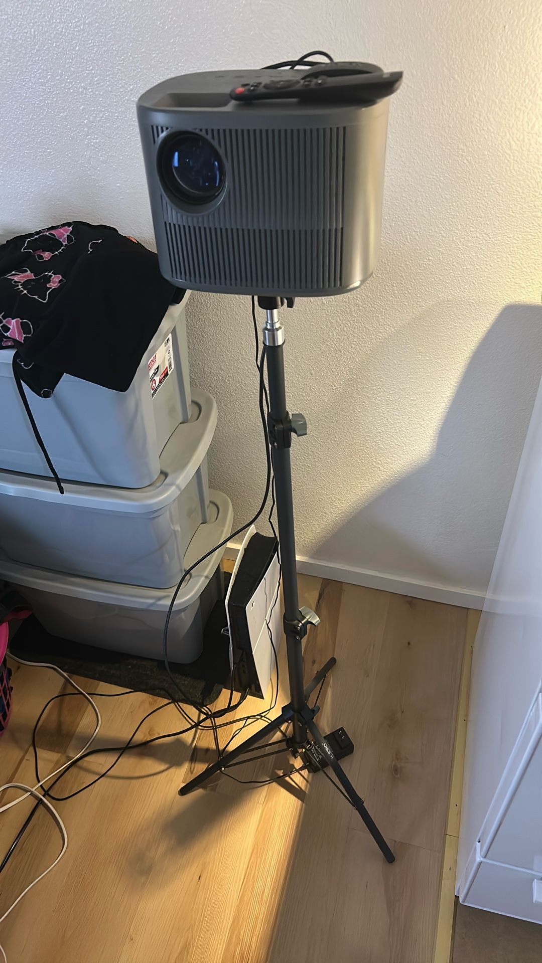 Projector With Roku And Stand