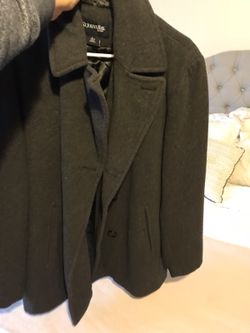 Size large men’s coat