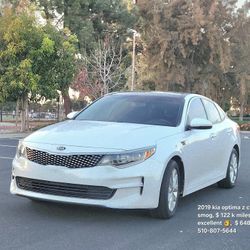 2019 KIA Optima