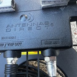 Antennas Direct ClearStream 2V Indoor Outdoor TV Antenna