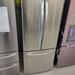 LG APARTMENT SIZE FRENCH DOOR 30 WIDE OPEN BOX ITEM DHJF