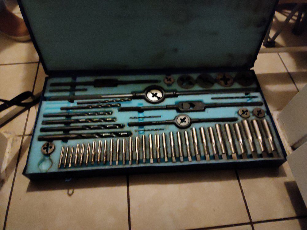 USA Made Tap And Die Set