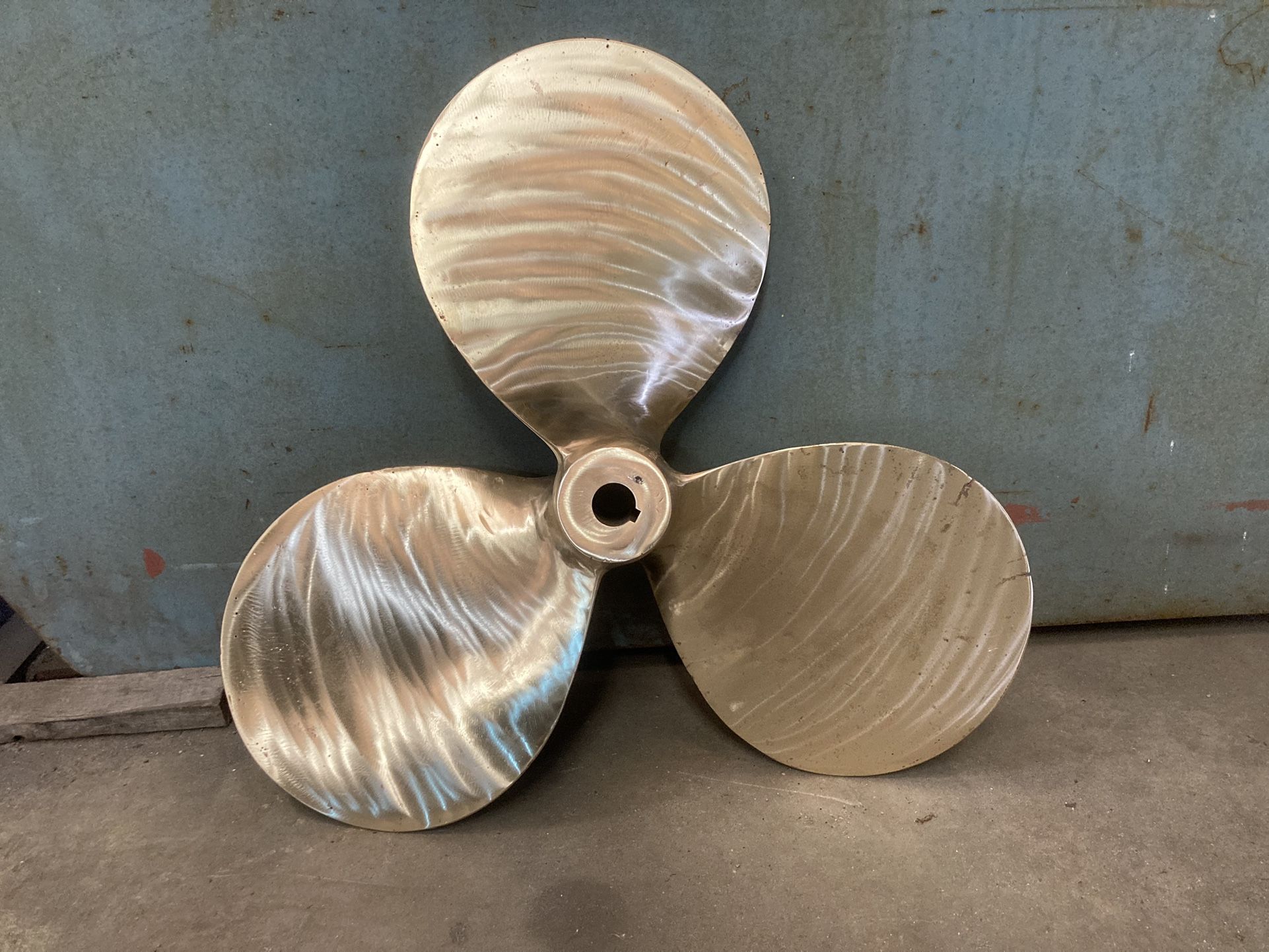 Vintage Boat Propeller 32”