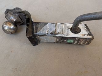 Reese Tow hitch kit 2 inch ball
