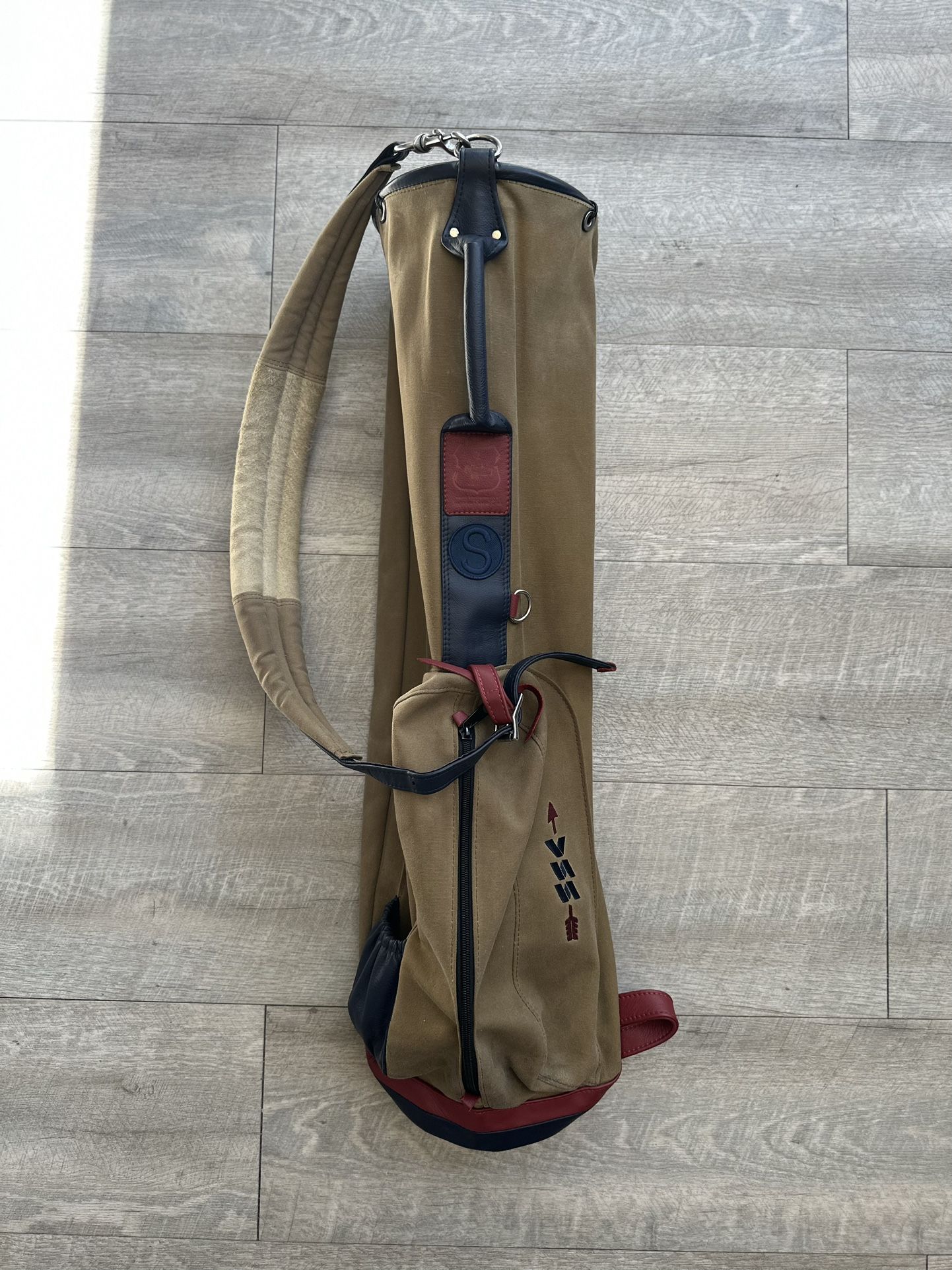 Sugarloaf Social Club Classic Arrow Mackenzie Golf Bag Khaki Waxed Canvas - 8”