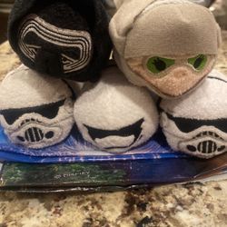Tsum Tsum Star Wars Kylo Ren Ray R2D2