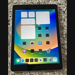 iPad 5th Gen 32gb WiFi Only