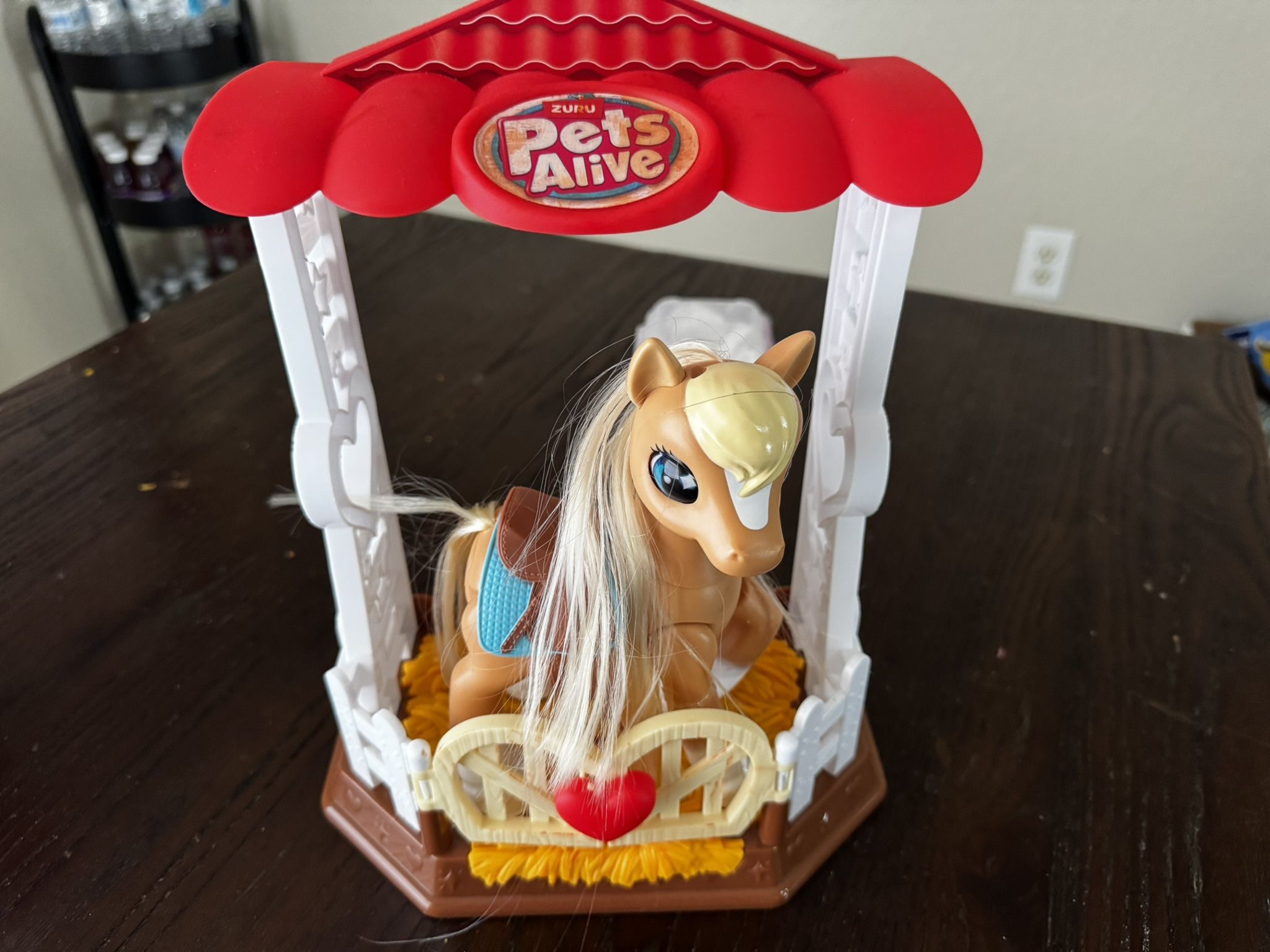 Live Pets Horse