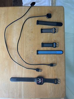 FITBIT watch- VERSA 3 w/screen protector, 2 Extra Bands, & 2 Chargers