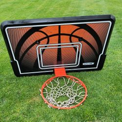 Basketball Hoop With Net (NEW)