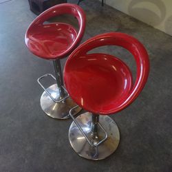 Red Retro Looking Kitchen Bar Stool Chairs