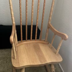 Rocking Chair 