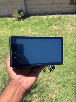 Kenwood Double Din Stereo CarPlay