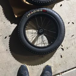 MAQISI Bike Tires Brand New