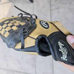 Base Ball Glove 