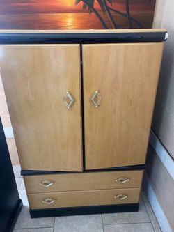Dresser drawer