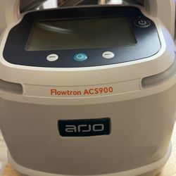 Arjo Arjohuntleigh Flowtron ACS900 Continuous Sequential DVT Pump (includes Medium Garment) 