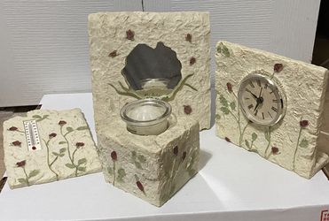 Set of 4 Home Decor