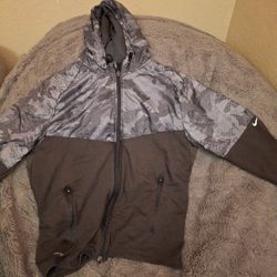 Nike Windbreaker L