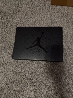 Jordan 4 black cat 2025