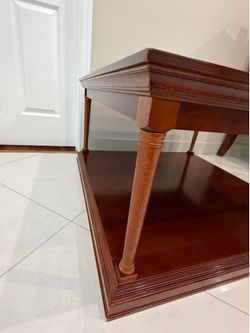 Beautiful Coffee Table, solid wood.