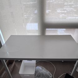 IKEA Desk/table