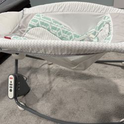 Fisher-Price Newborn Auto Rock 'n Play Sleeper