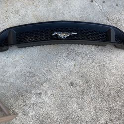 2017 mustang grill GT