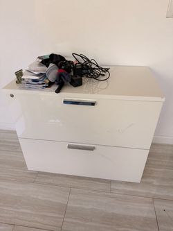 White 2-Drawer Lateral File Cabinet