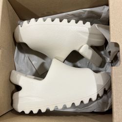 Adidas Yeezy Slide