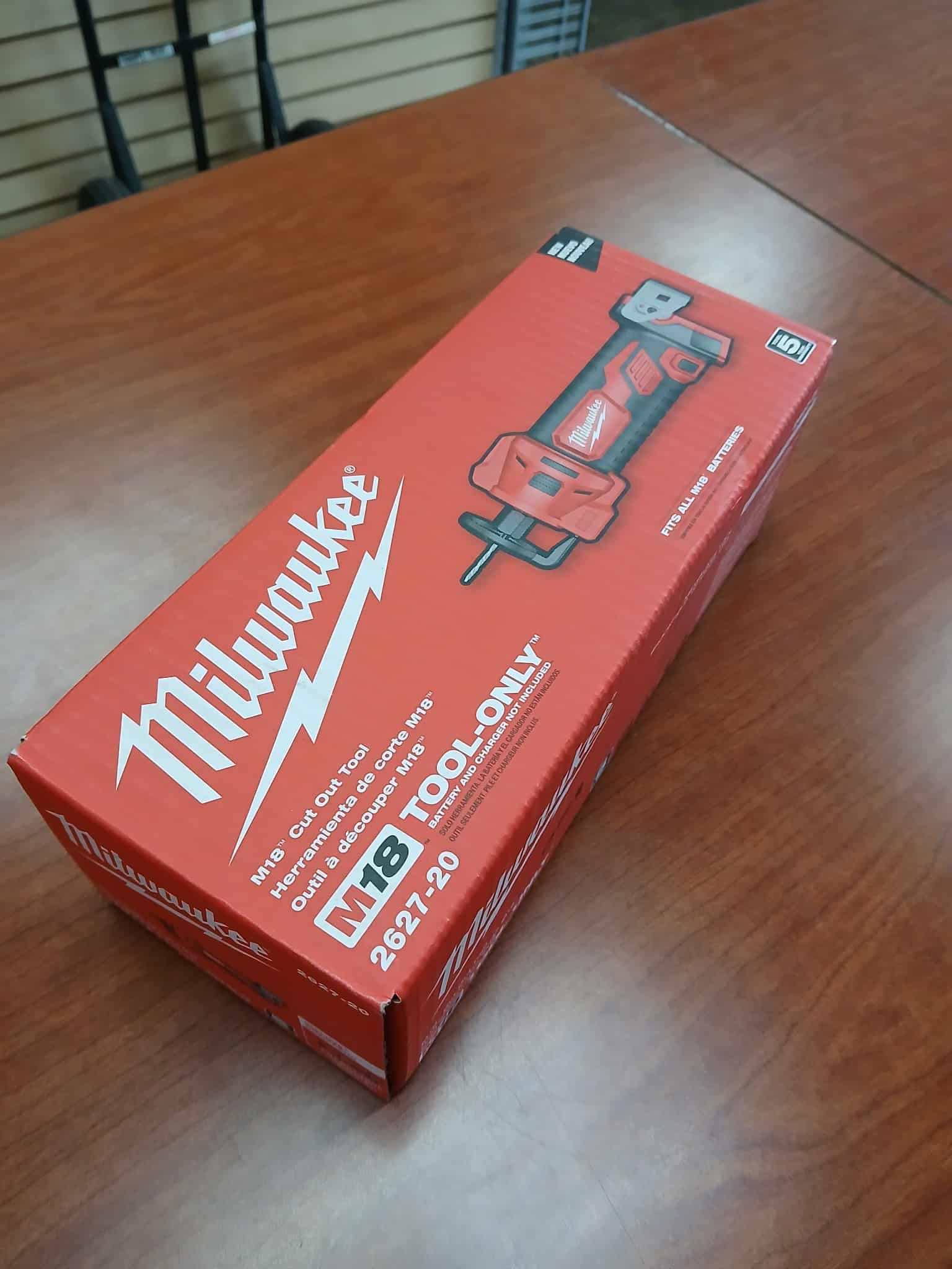 Milwaukee New Cut Out m18
