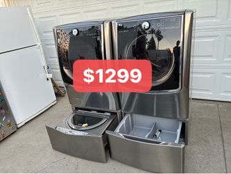 LG washer and dryer set