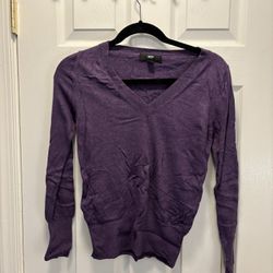 V Neck Sweater 