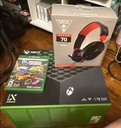 Xbox Series X 1TB Black console