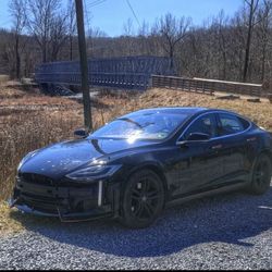 2013 Tesla Model S 