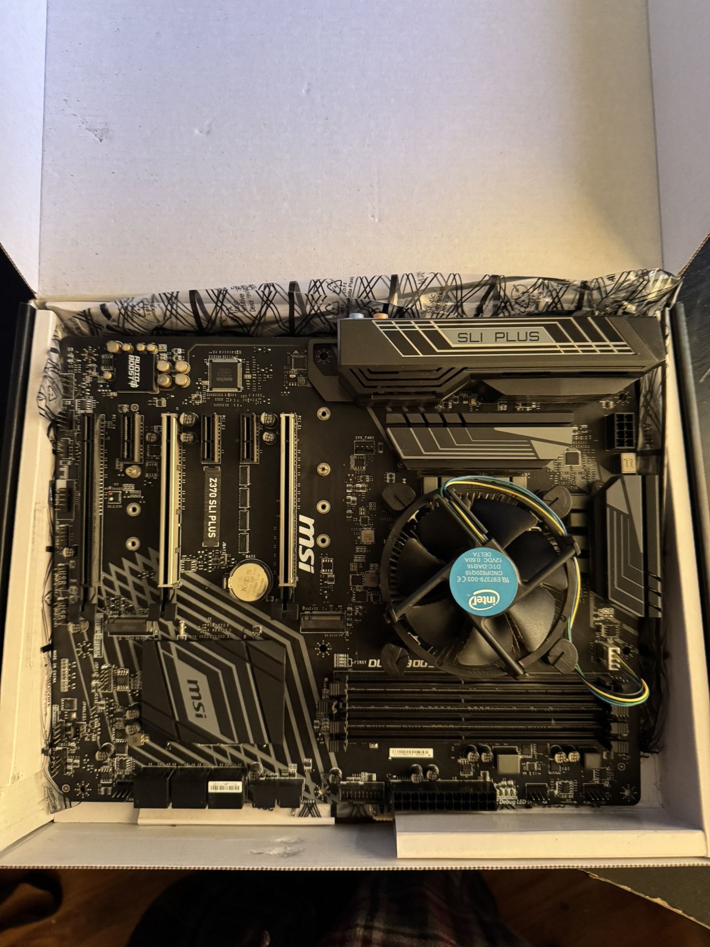 Z370 SLI PLUS Motherboard with Intel i5-8400 CPU