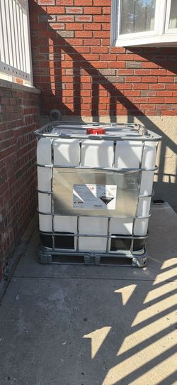Water tank 267 gallons